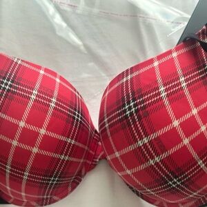 Pink 38DD push up bra